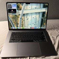 MacBook Air 15” M3 – 8GB RAM / 256GB SSD – READ DESCRIPTION