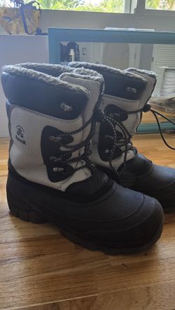 Kami Boots Sz 6