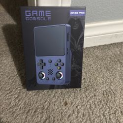 RG36 Pro Game console