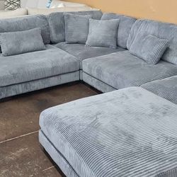 Brand New 6pc. Modular Grey Sectional Sofa 