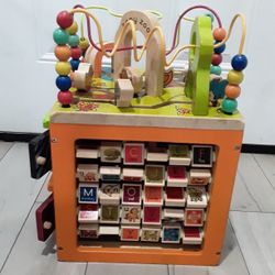 Play cube Wood Material For Toddlers 12x 12 Inches 
