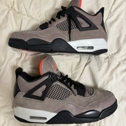 Jordan Retro 4 Taupe