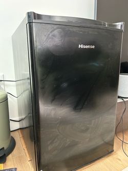 For Sale: Hisense Black Mini Fridge - Perfect for Dorms, Offices, or Extra Storage!