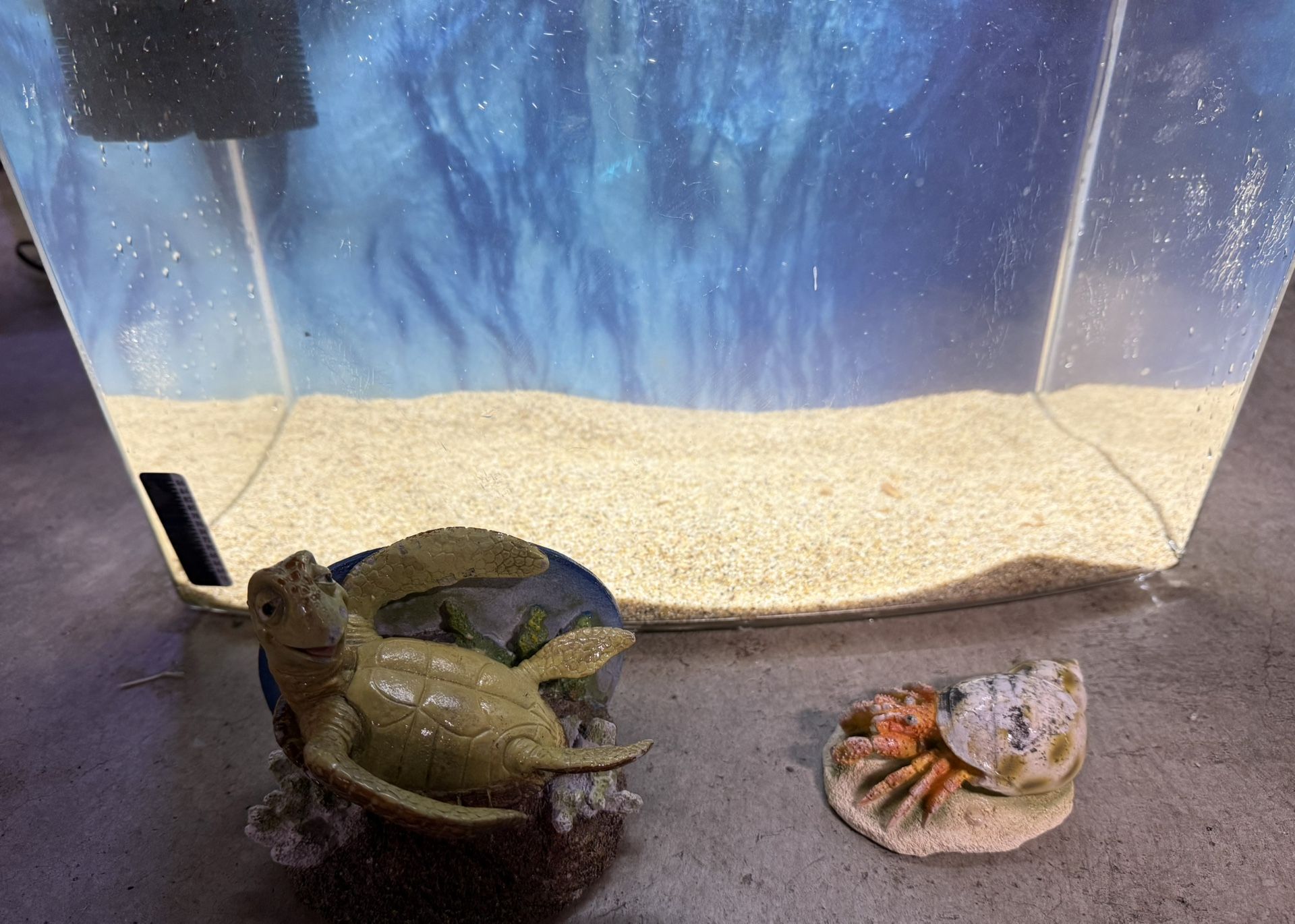 Marineland Aquarium Fish Tank