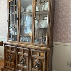 Oak China hutch