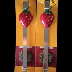 2 Spring Summer Strawberry Wreath Hook