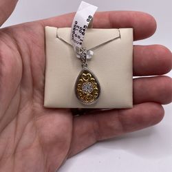 Stunning Diamond & Gold Necklace (0.12 C.t) Cert!