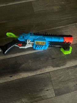 Selling this Nerf guns for $10
