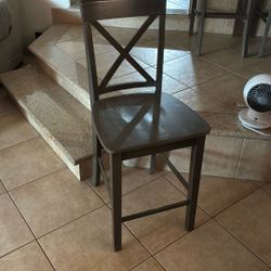 Dining Table with 4 Chairs 