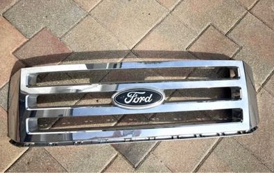 OEM 2007-2014 Ford Expedition Front Grille