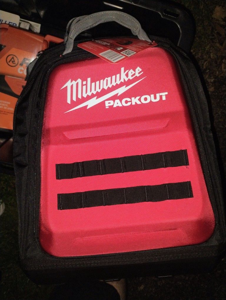Milwaukee Pack out Backpack