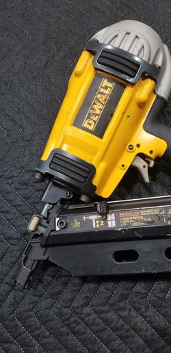 Dewalt D51825 Plus 2 Boxes of Nails for Sale in Corona CA OfferUp