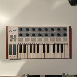 Arturia MIDI Keyboard