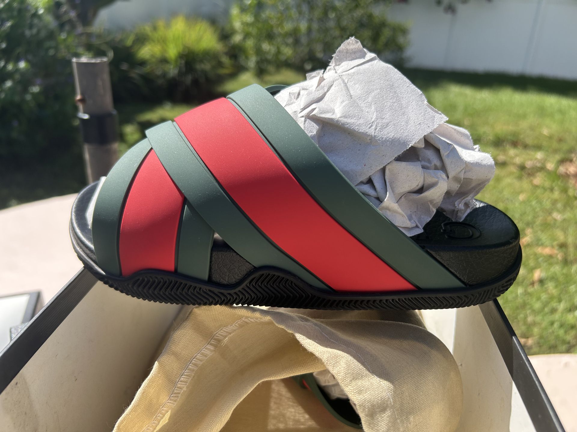 Brand new Gucci slide sz8 women's