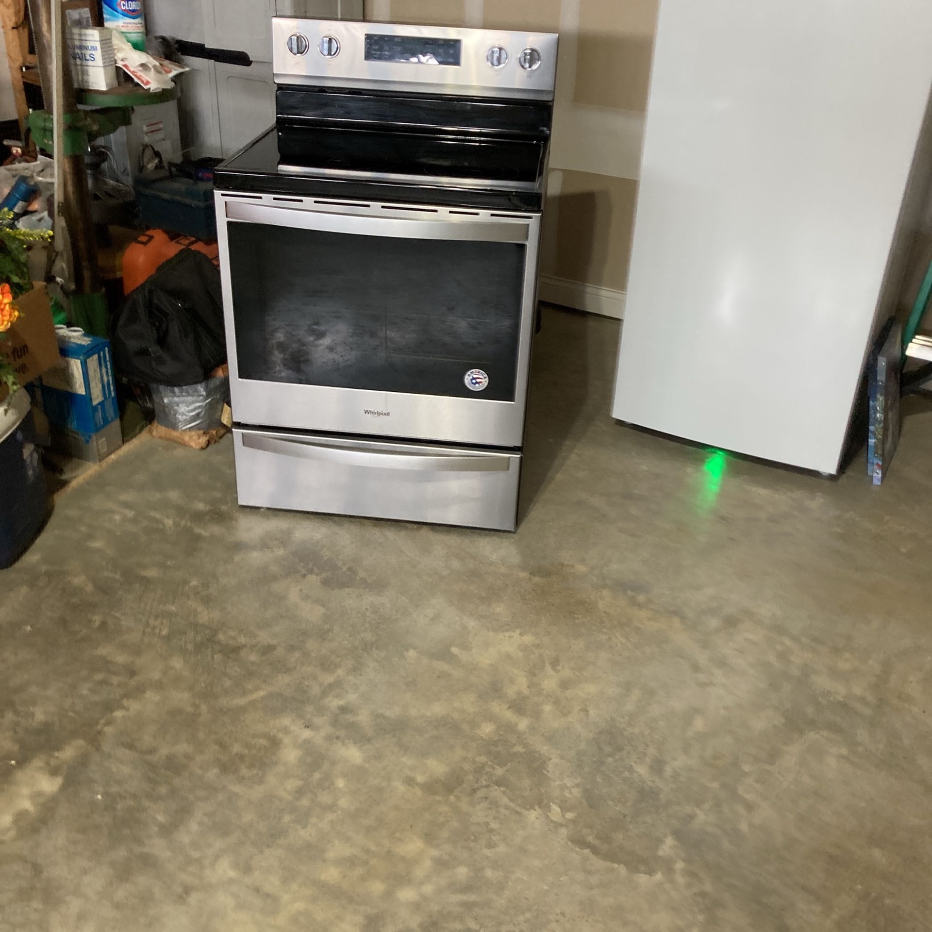 Whirlpool Electric Smooth Top Stove