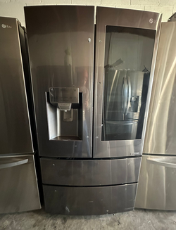 LG 4-Door French Door Fridge - Smart & Elegant