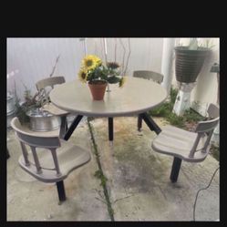 Heavy Duty Outdoors Patio Table W 4 Chairs Metal Fiberglass 