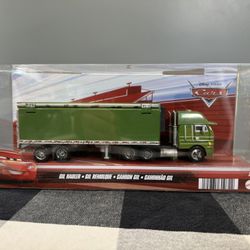 Mattel Disney Cars Haulers Gil