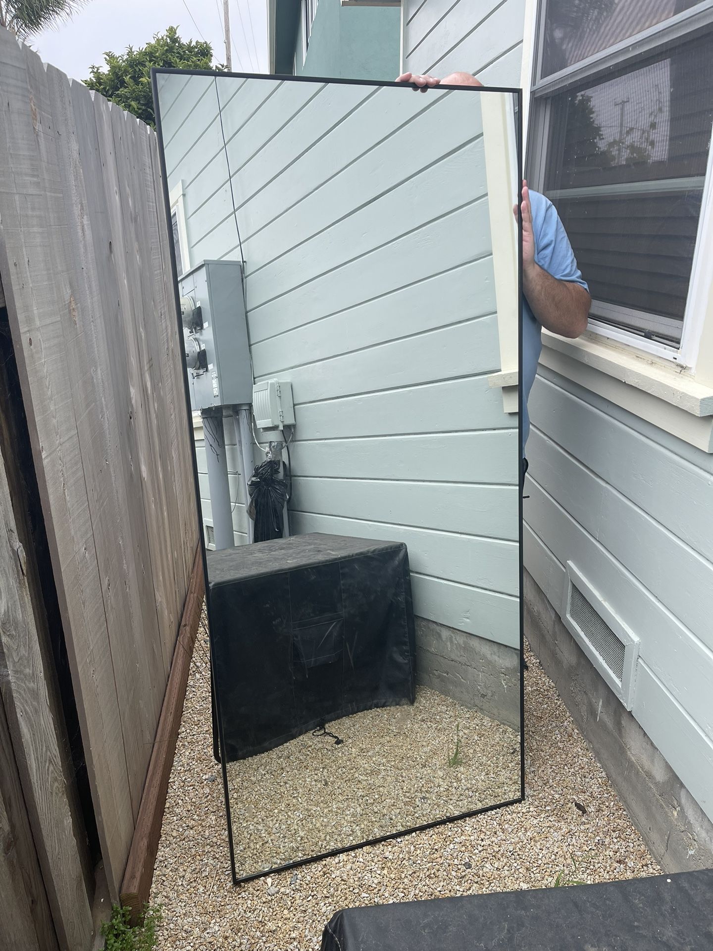 5foot By 21/2 Foot Stand Up Mirror