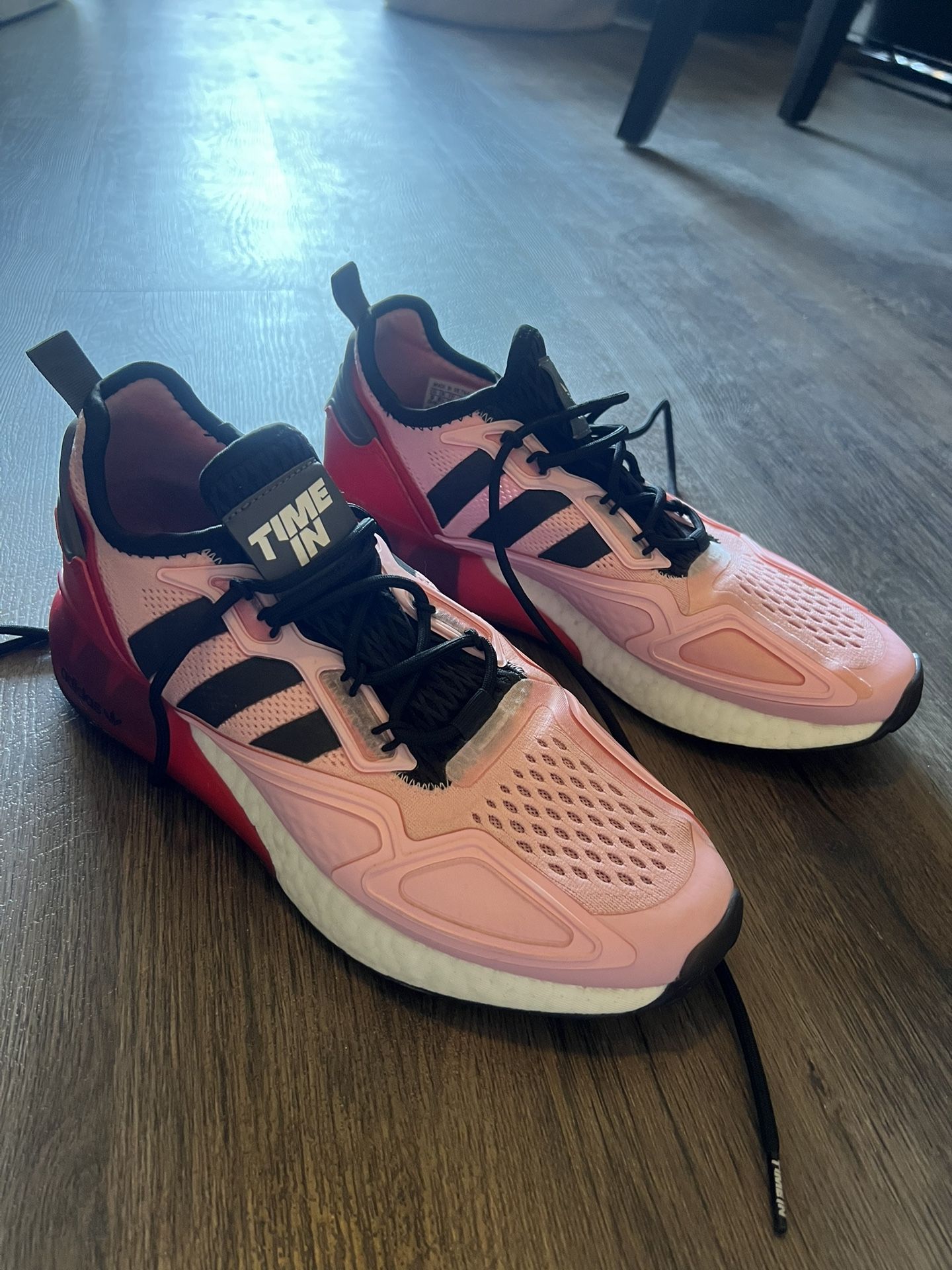 Adidas Ninja athletic shoes men’s size 9.5 like new