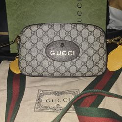 Gucci Neo Camera Bag 100% Authentic 