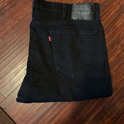 Levis Pans