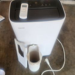 Toshiba Portable Air Conditioner like new