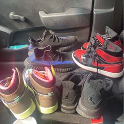 Sneaker Bundle (3rd Party Reseller) $200 For All Shoes