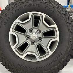 Jeep wrangler JK Tires/Wheels