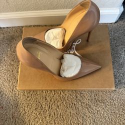 Christian Louboutin So Kate’s Size 37