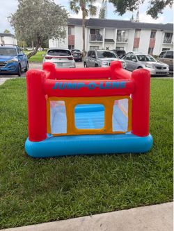 Inflatable Jump-o-lene
