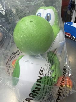 Yoshi popcorn bucket