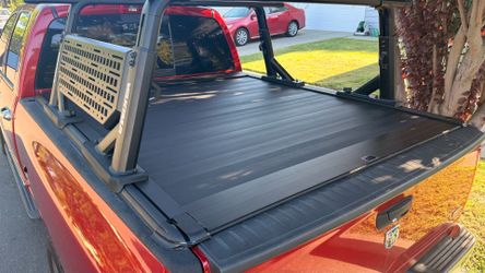 PACE EDWARDS ULTRAGROOVE ELECTRIC RETRACTABLE TONNEAU COVER