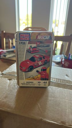 NASCAR Dale Earnhardt Jr. Mega Bloks Set NIB