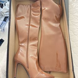 Knee high heel boots