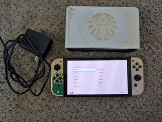 Nintendo Switch OLED - The Legend of Zelda: Tears of the Kingdom Edition