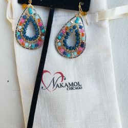BRAND NEW DANGLEV TEAR DROP EARRINGS 