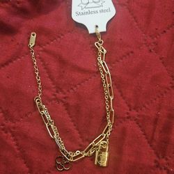 Bracelet