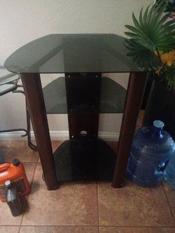 Free Glass Media shelf