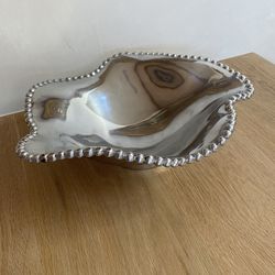 Mariposa Pearled Wavy Oval Bowl