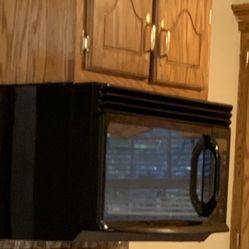 Microwave Over Range 30” Kenmore Black