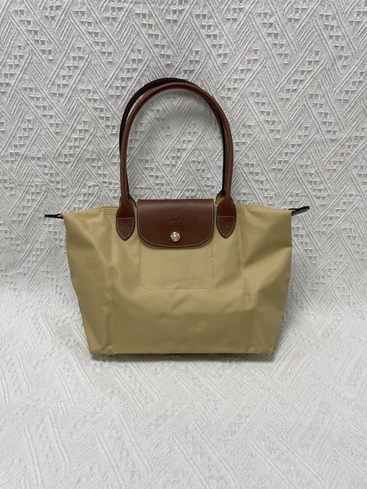 Longchamp Le Pliage Neo Tote Bag size  Medium