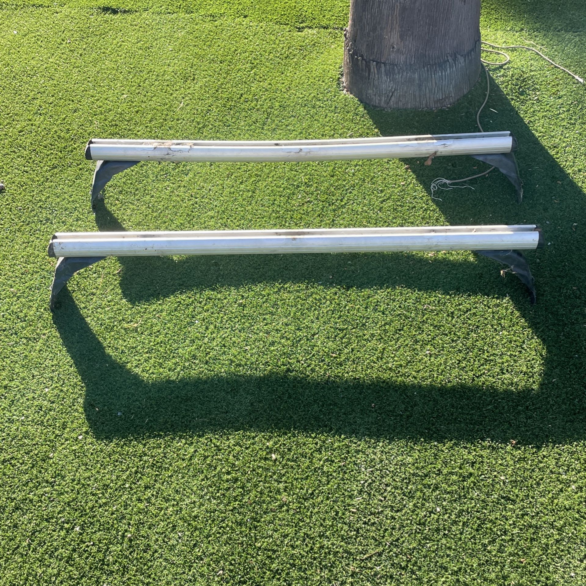 FREE BMW E39 ROOF RAILS