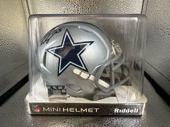 Riddell Dallas Cowboys Signed Mini Helmet