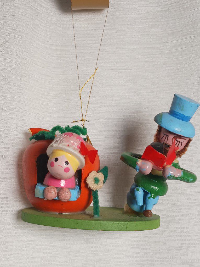 NURSERY RHYMES Theme Vintage Wooden Christmas Ornament Holiday Retro Painted 