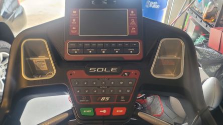 SOLE F85 Folding Treadmill