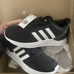 Adidas Shoes Men’s 8.5