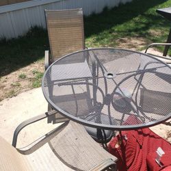 $25 Patio Furn. 4 Chairs/ Table  No Umbrella