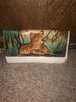 💥Anuschka Honey Bear wallet💥