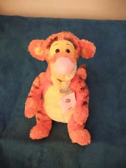 Winnie the Pooh tiger 14" plush - new